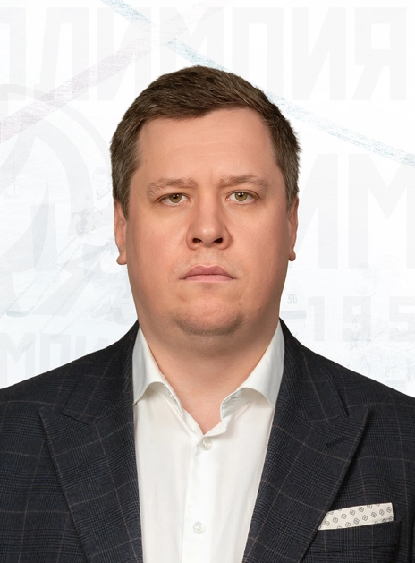 Максим Дмитриевич Медовиков